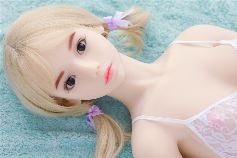 Note: The Picture Doll Size is 158CM,if order 100CM the body figure sure wi...